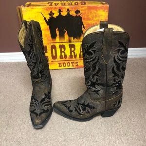 CORRAL WESTERN BOOTS